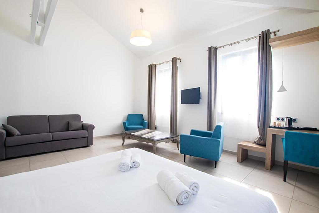 Hotel Du Cros D'Auzon Saint-Maurice-dʼArdèche Eksteriør billede