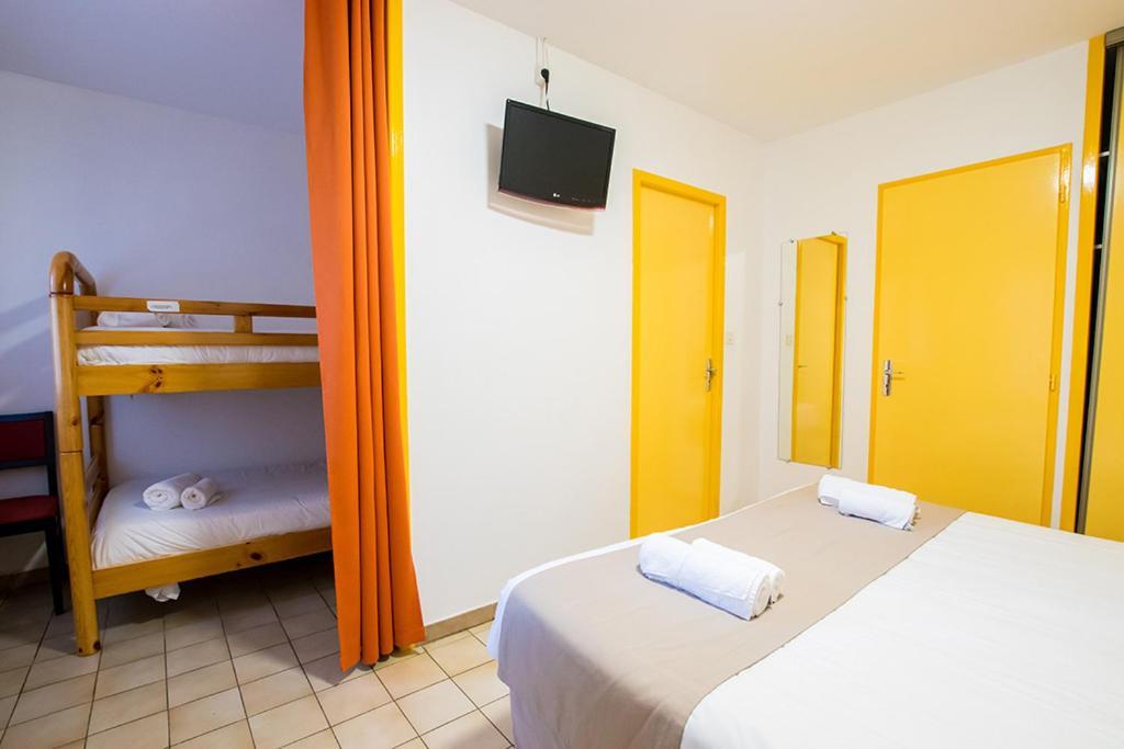 Hotel Du Cros D'Auzon Saint-Maurice-dʼArdèche Eksteriør billede